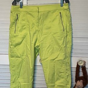 Chico‘s lime green Capri crop pant size 1.5P 10P M
